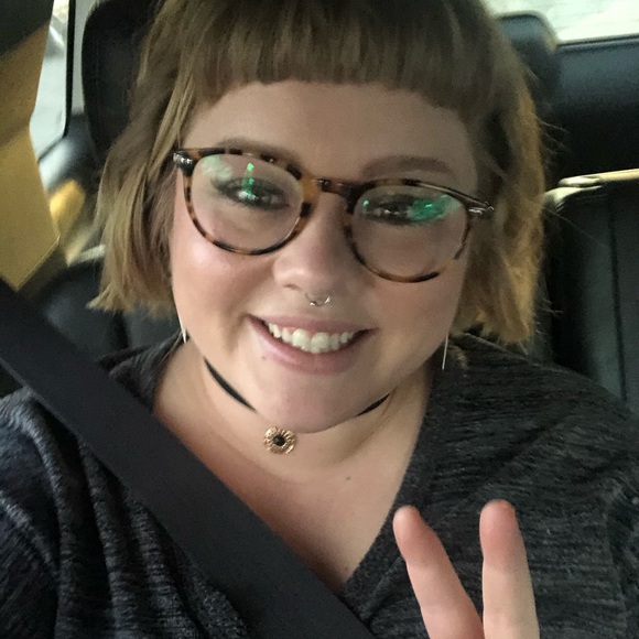 Meet your Posher, Christina - Picture 5 of 13